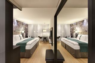 ROOM6